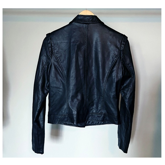 NEW Black Vegan Faux Leather Motto Jacket (Size Medium) - Picture 2 of 3